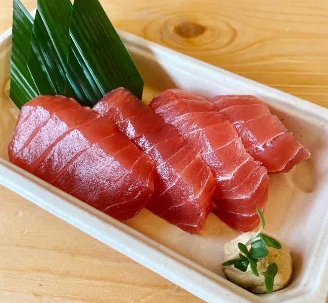 Tuna sashimi